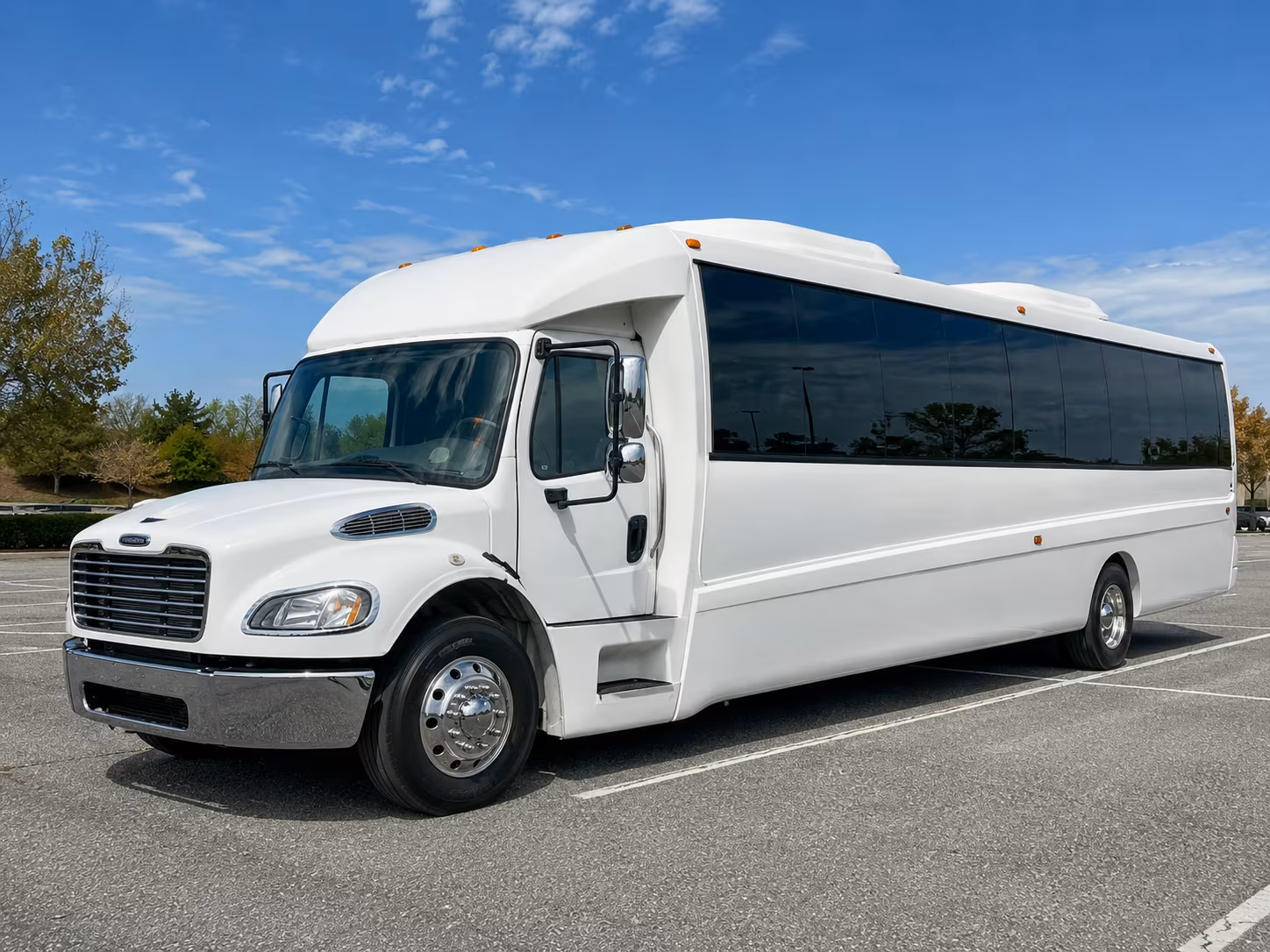 bowling green 30 passenger party bus