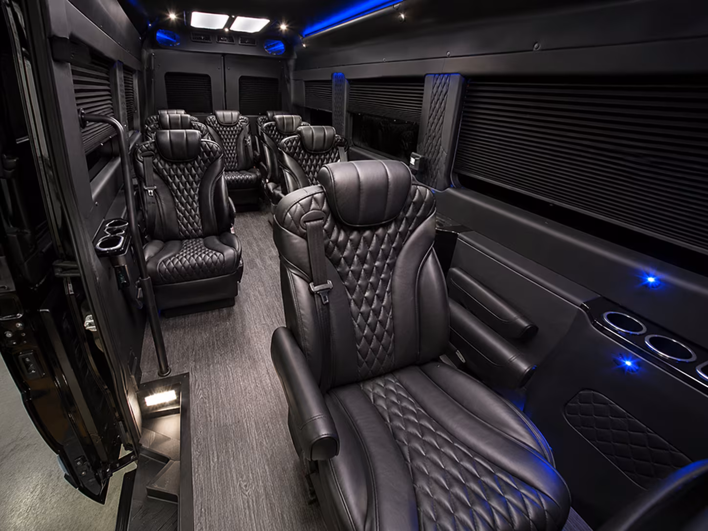 secure transportation for your next airport transfer 2
