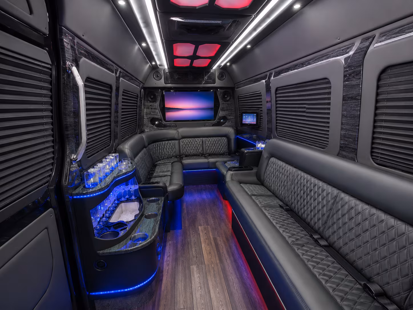 sprinter vans and small buses for intimate bowling green prom groups